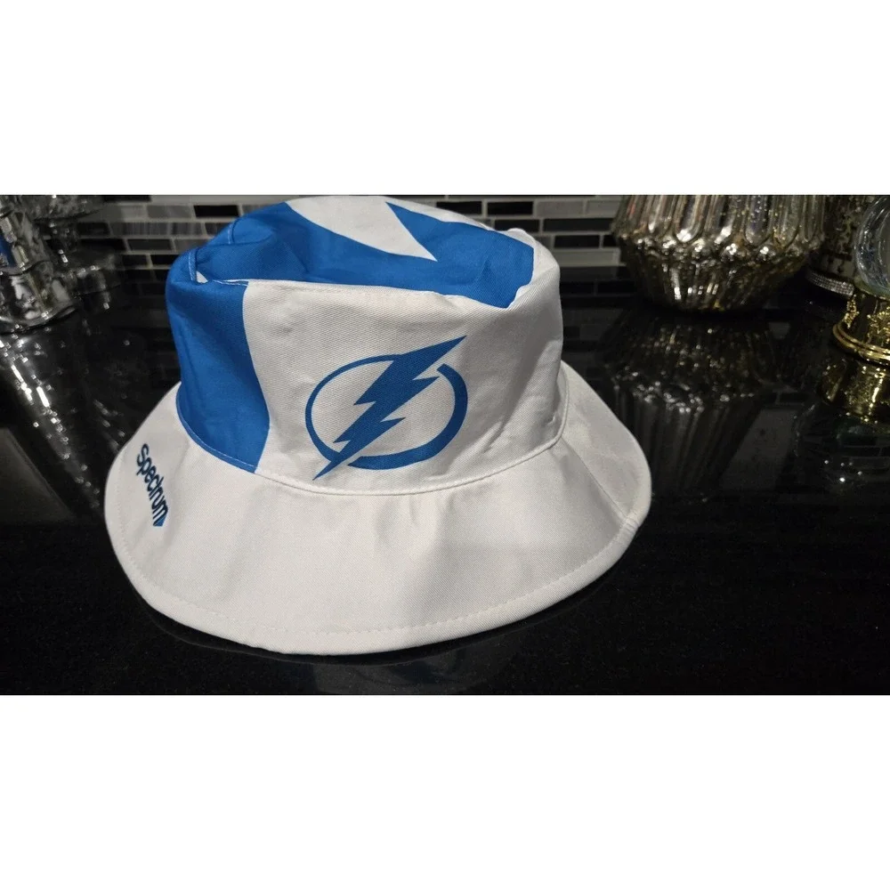 Tampa Bay Lightning‎ Bucket Hat Reversible Stadium Give Away NHL Hockey Logo